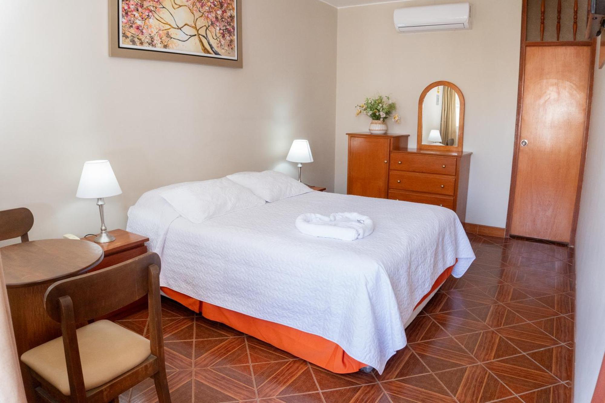 Hotel Curasi 伊察 外观 照片